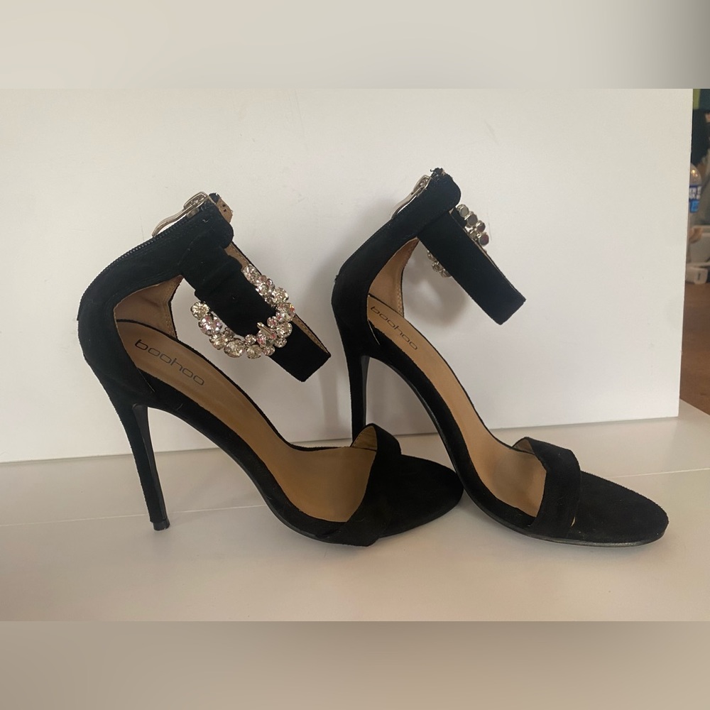 BooHoo Heels - Picture 8 of 11